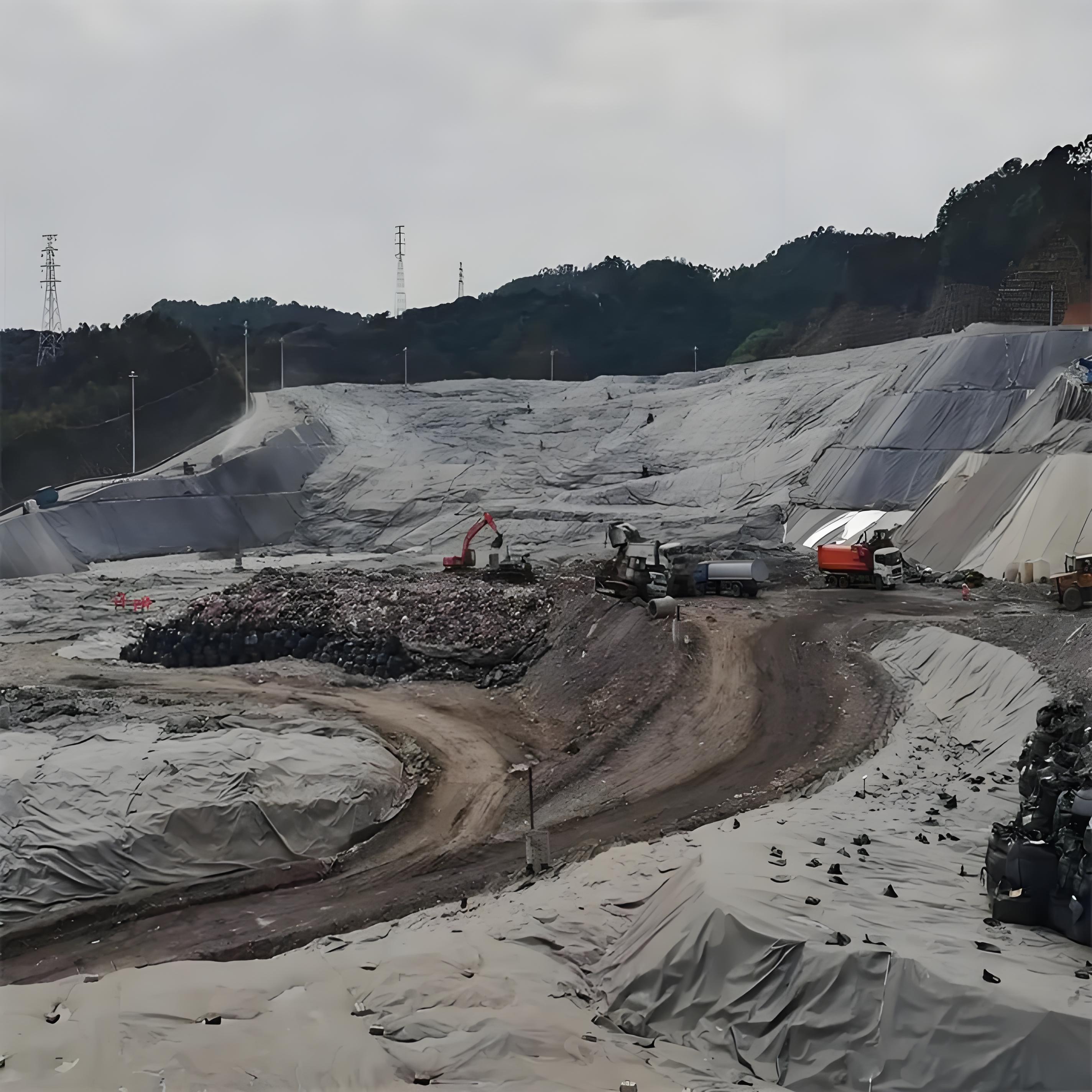 非织造布复合土工膜用于垃圾填埋场、污水或废渣处理防渗